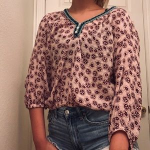 American Eagle top